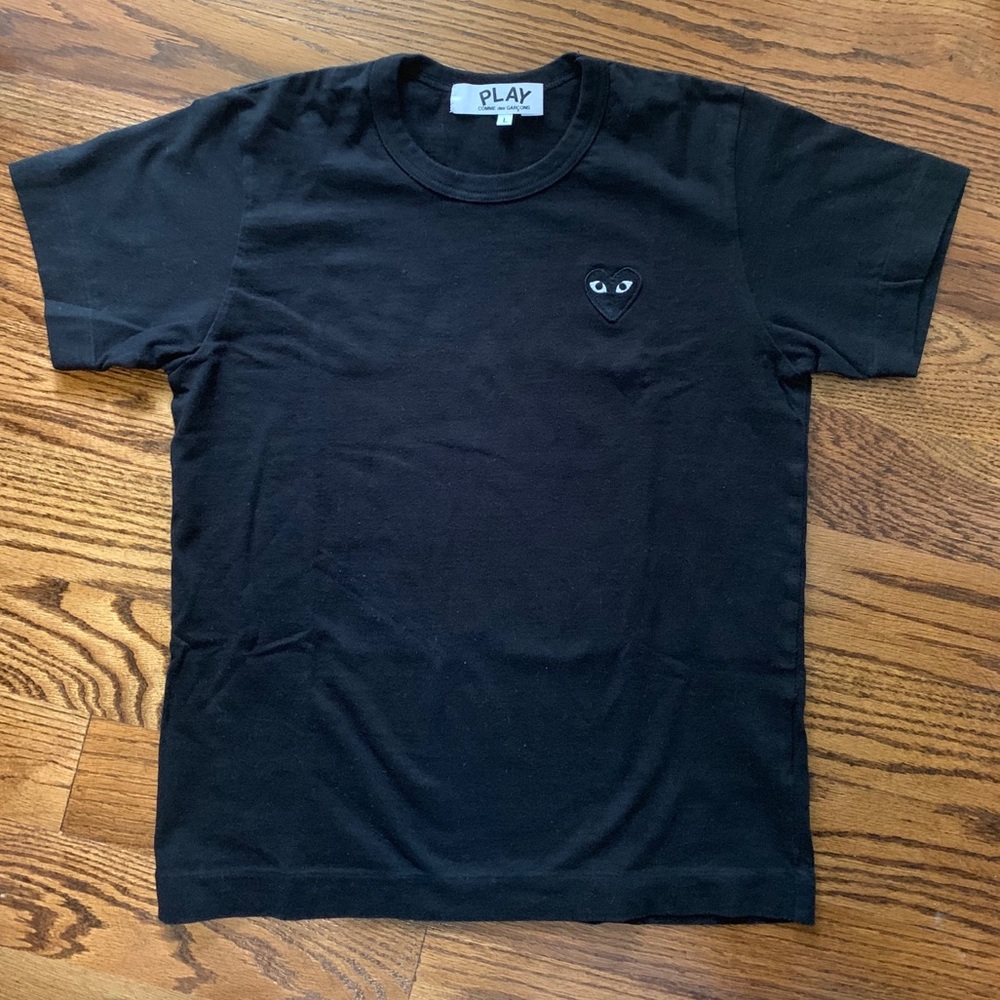 Comme des Garçons PLAY Women T-shirt Size L
